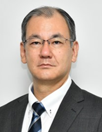 当機構理事長の顔写真